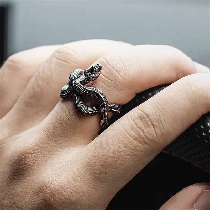 

Domineering Vintage Silver Color Snake Ring For Man Snake Handmade Men's Ring National Tide Necklace Pendant Jewelry Accessories