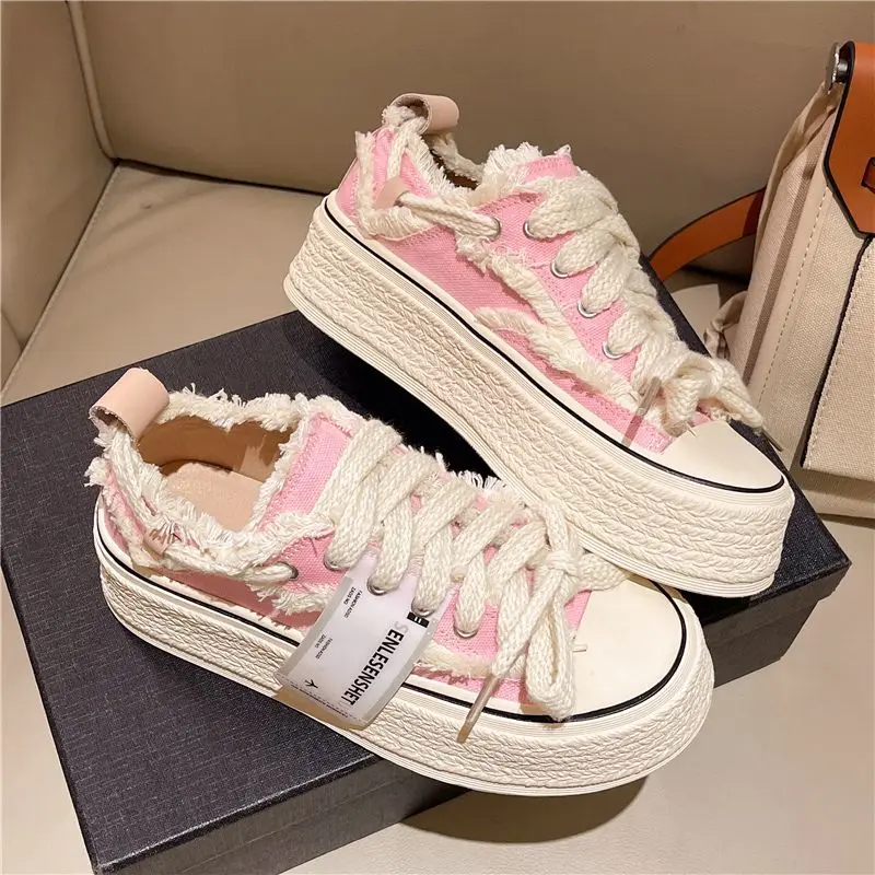 Fashion Women Classic Canvas Shoes Girls Lace Up Skatebarding Shoes Platform Ladies Causal Sneaker Students Jeans Flats Shoes