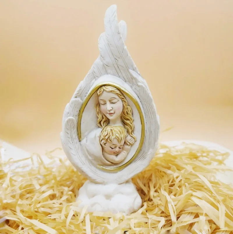 

Catholic Relic Jesus Virgin Mary and Baby Baptism Creative Ornaments Resin Crafts Catholicism Christianity Holy Family Figure