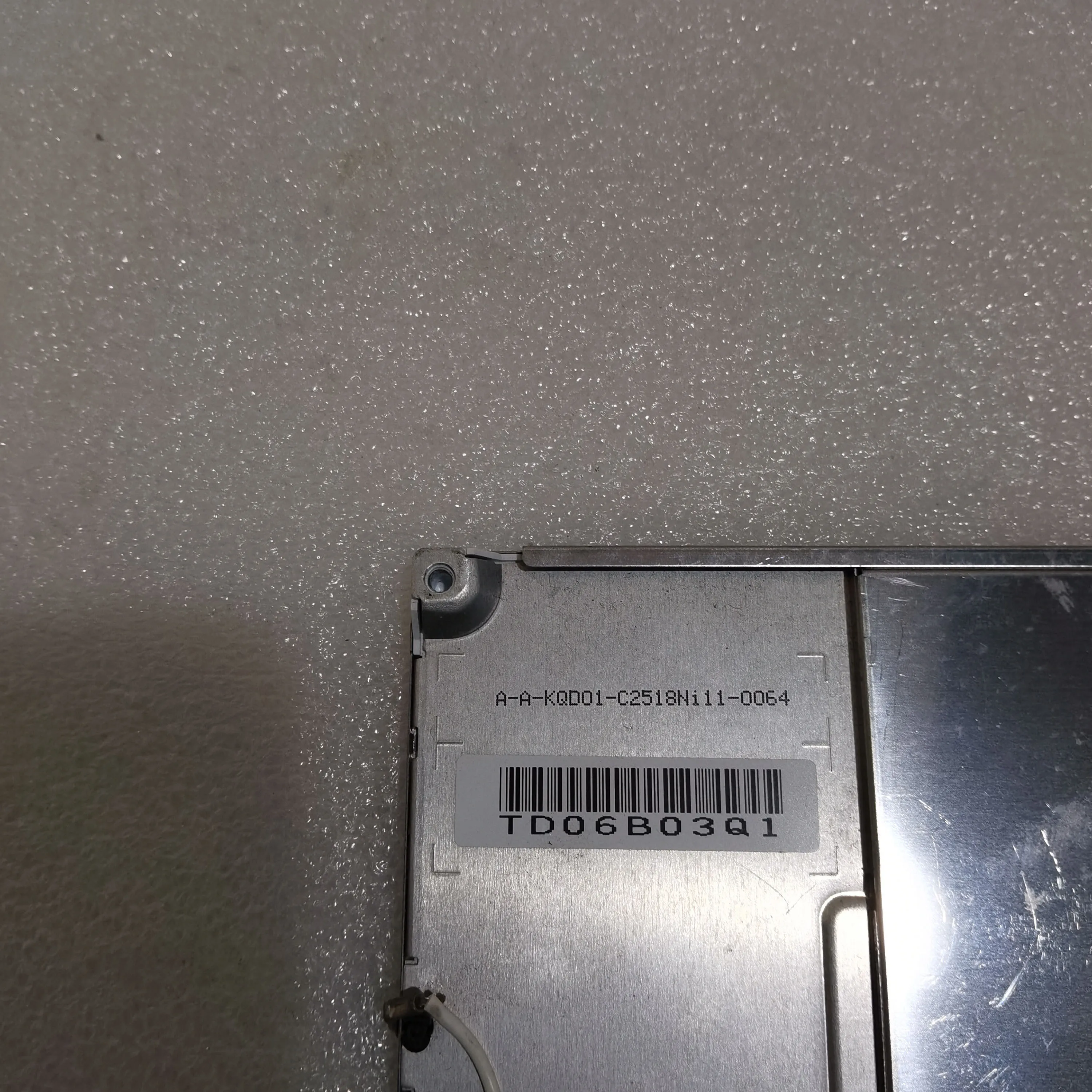 ЖК-экран диагональю 5 7 дюйма AA057QD01