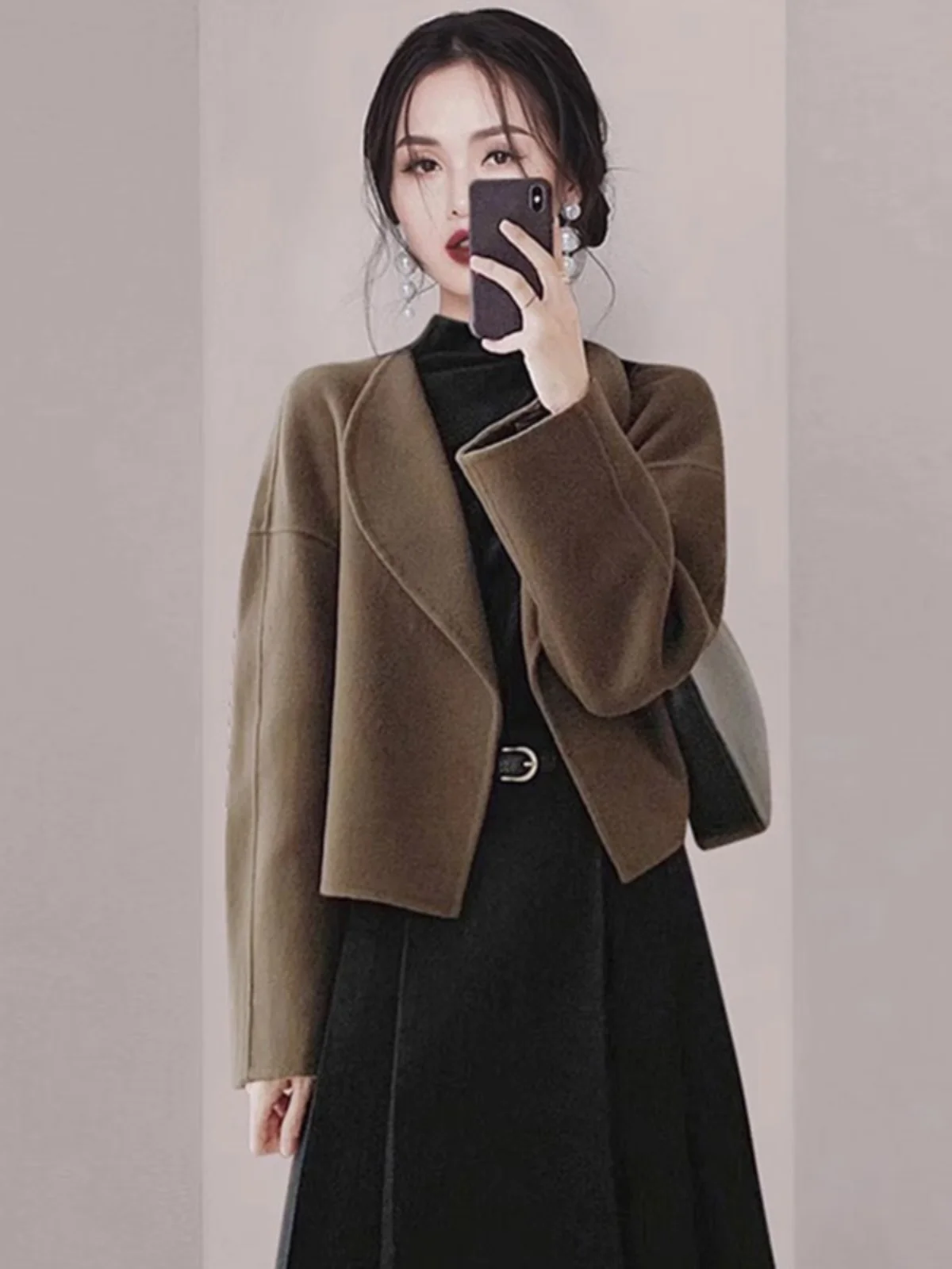 Изящная шерстяная короткая верхняя одежда для женщин 2023 осень и зима новый