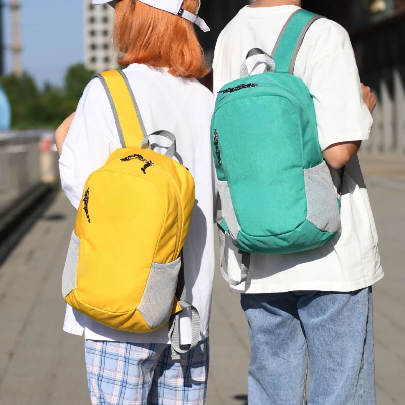 

Small Backpack Travel Bag Waterproof Light Travel Bag Men and Women Outdoor Hiking Bag Student Backpack