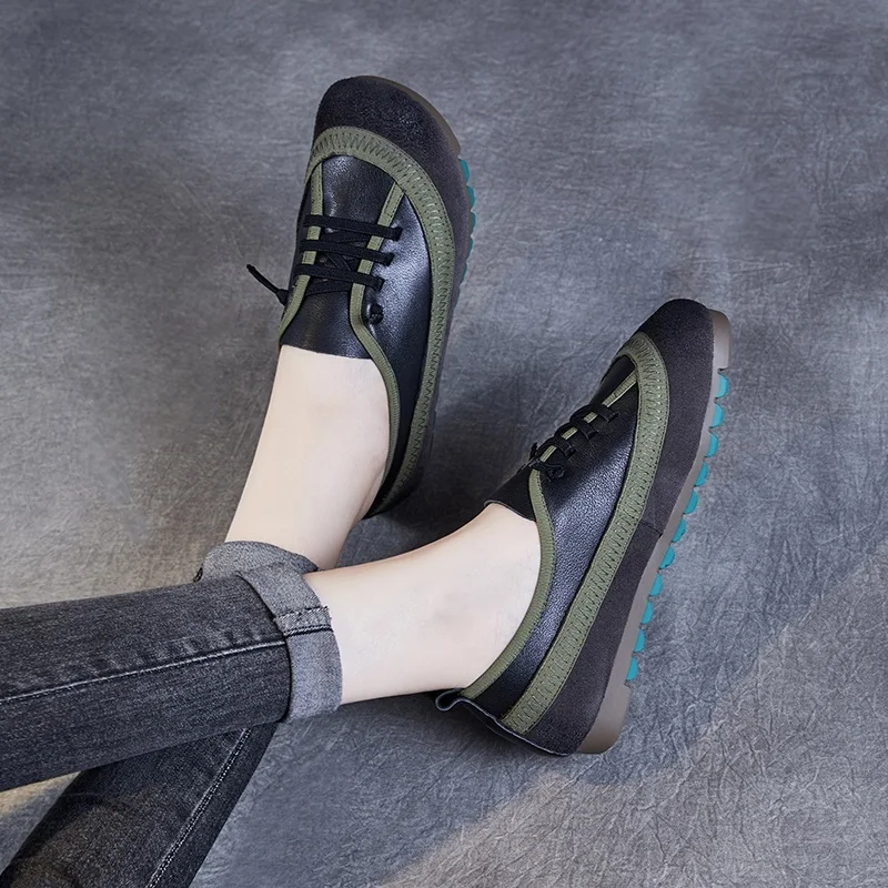 Лоферы женские ручной работы из натуральной кожи на плоской подошве в