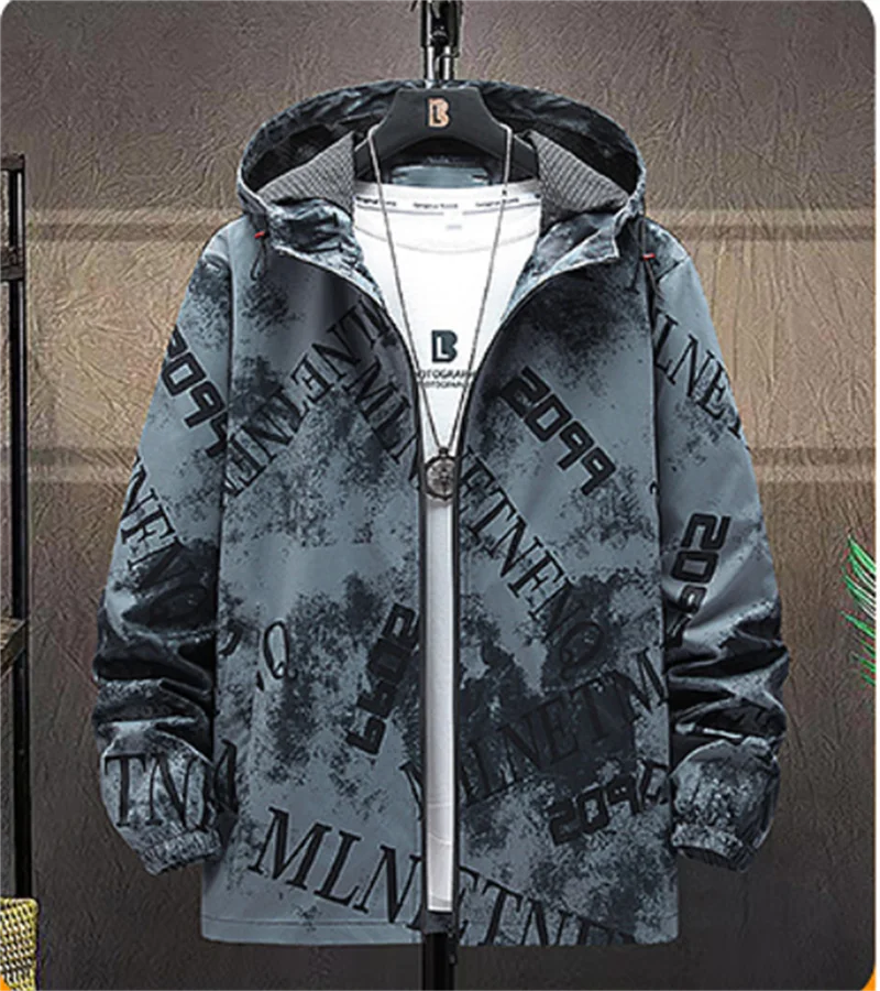 

Men's clothing autumn and winter men's camouflage letter jacket simple atmosphere soft fabric autumn indispensable jacket sports
