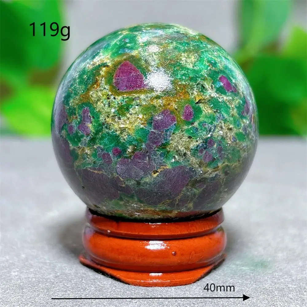 

Рубин с зоизитовой сферой