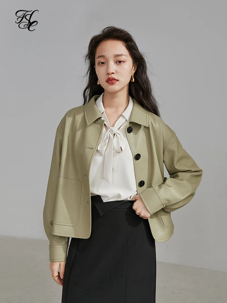 Куртка-поло женская кожаная с воротником-стойкой однотонная |