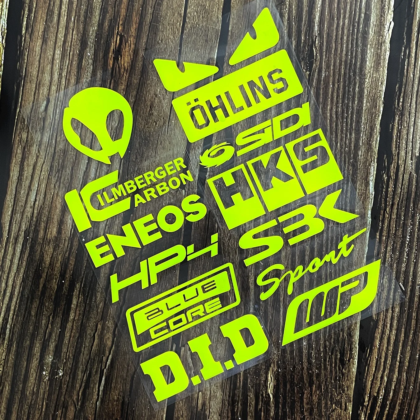 

Светоотражающие наклейки на мотоциклетные наклейки на гоночный бак, шлем для YAMAHA MT07 MT09 R1 R3 Kawasaki Z900 BMW S1000rr наклейки на мото