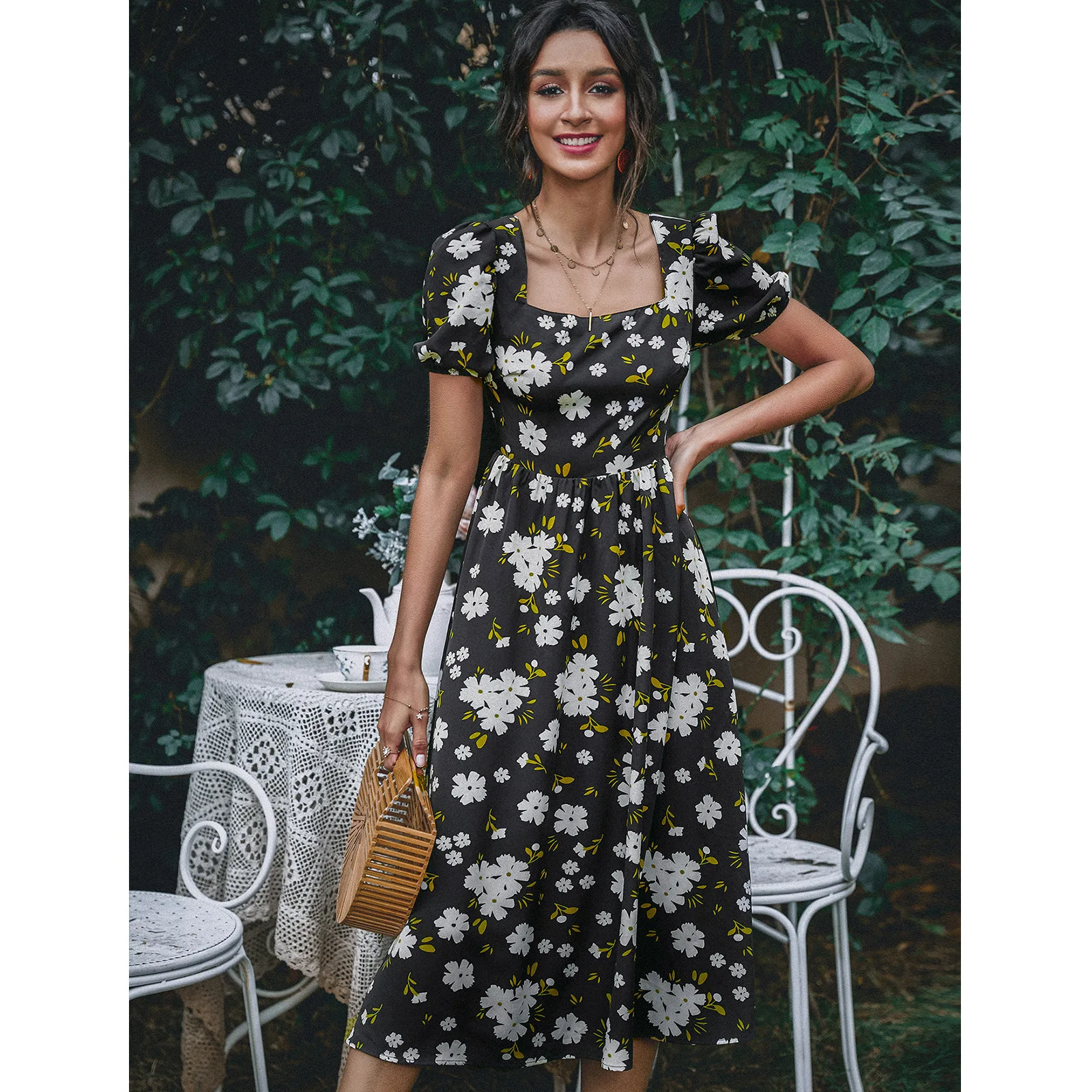 

Woman Dress 2022 Spring and Summer Square Neck Fashion Floral Printing Sexy Backless Dress Party Bohemia Midi Women's Clothing