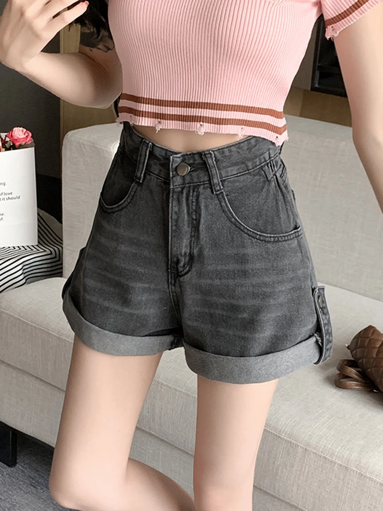 New Spring Summer Women Loose Blue Denim Shorts Streetwear Female High Waist Button Wide Leg Jeans Shorts Bottoms