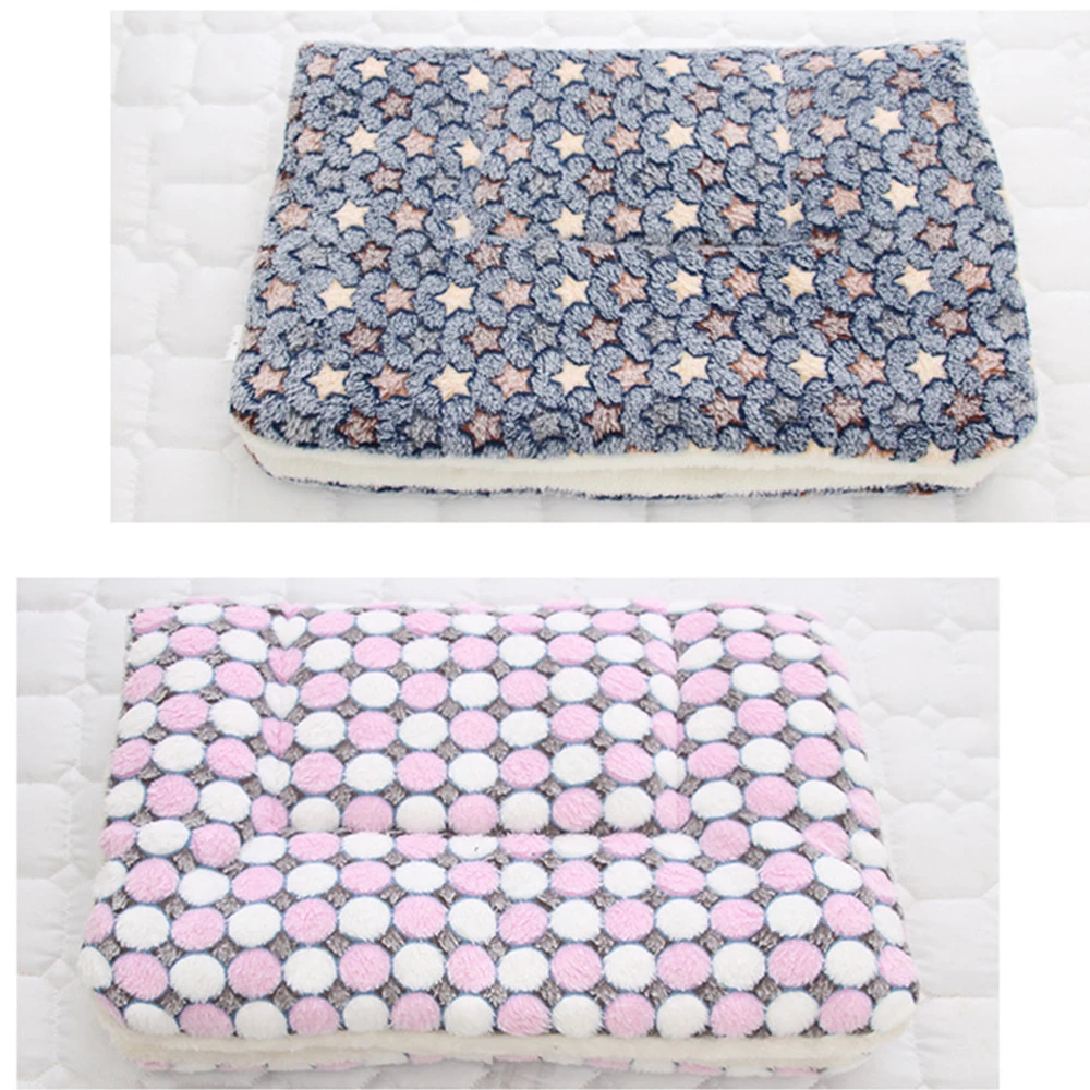 

Pet Dog Mats Dog Beds Thick Blankets for Pets In Winter Cartoon Kennels for Pets Warm Sleeping Mats for Dogs With Cotton Quilts