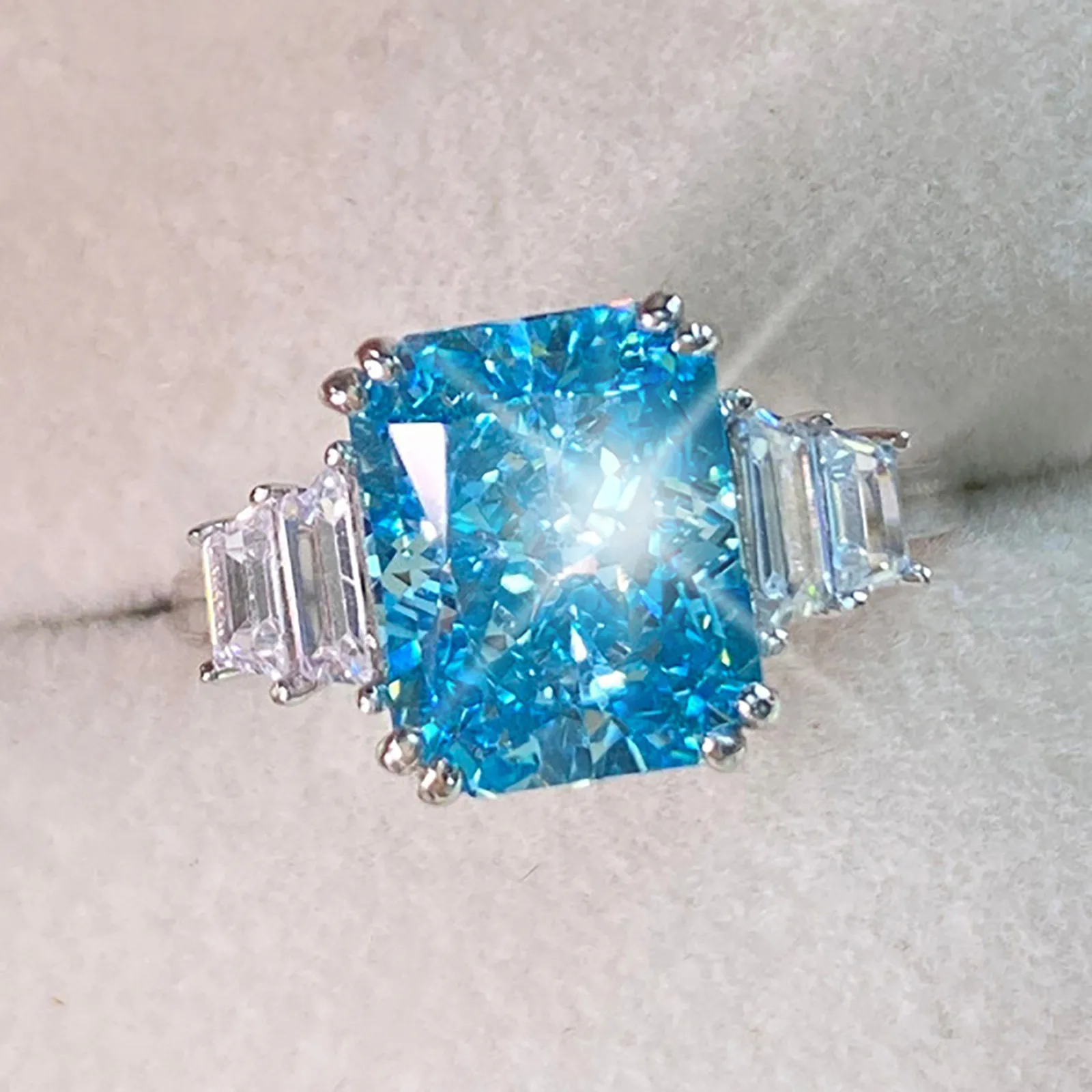 

Blue Diamond Jewelry Wedding Band Engagement Rings Cool Rings for Teens Boys