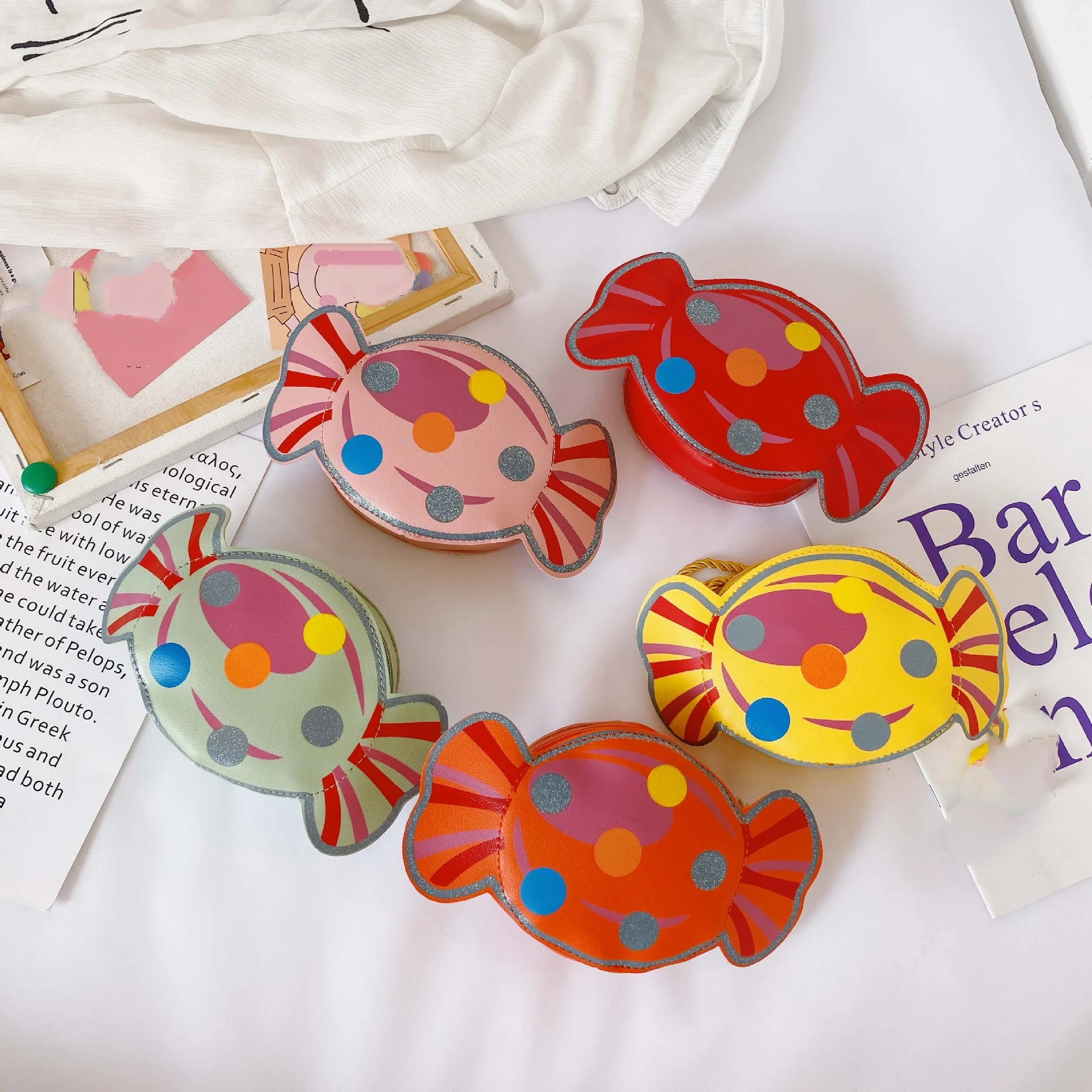 

New Korean Version of The Children's Cute Cartoon Candy Modelling Creative Simplicity Personality Crossbody Girls Shoulder Bag