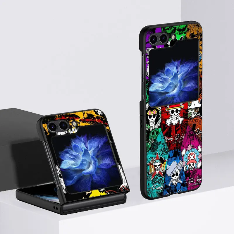

One Piece Luffy Zoro Boy Anime Fundas Case For Samsung Galaxy Z Flip 4 3 5G Black Hard Cell Phone Cover ZFlip5 Clear PC Luxury