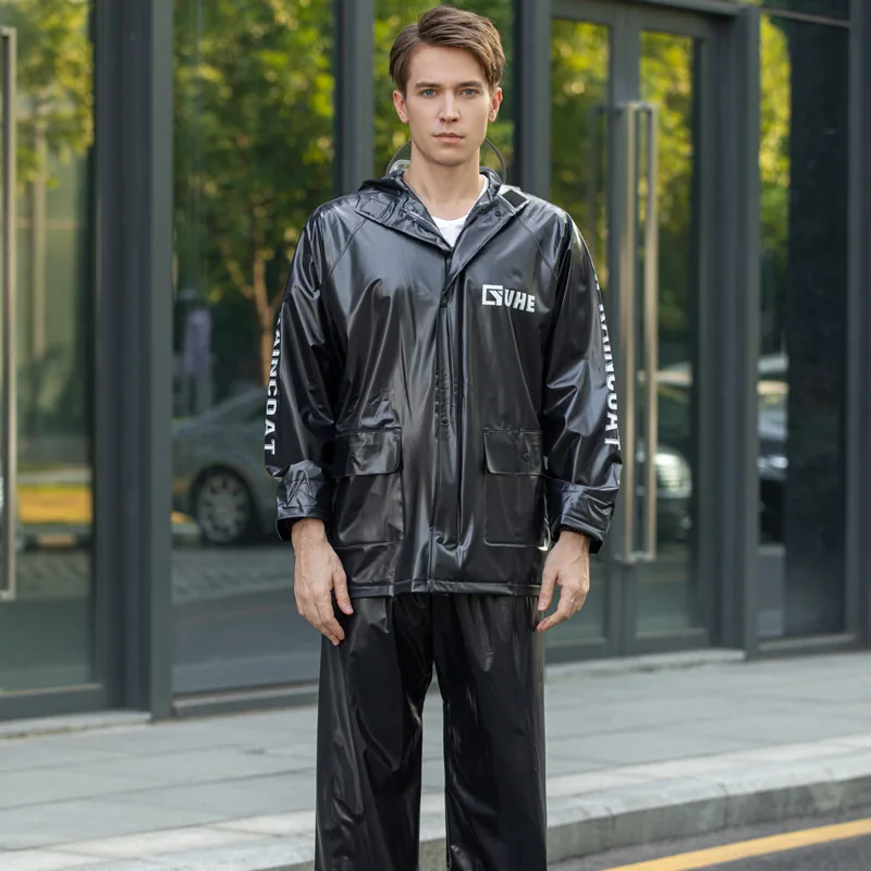 

Водонепроницаемый костюм-пончо для взрослых