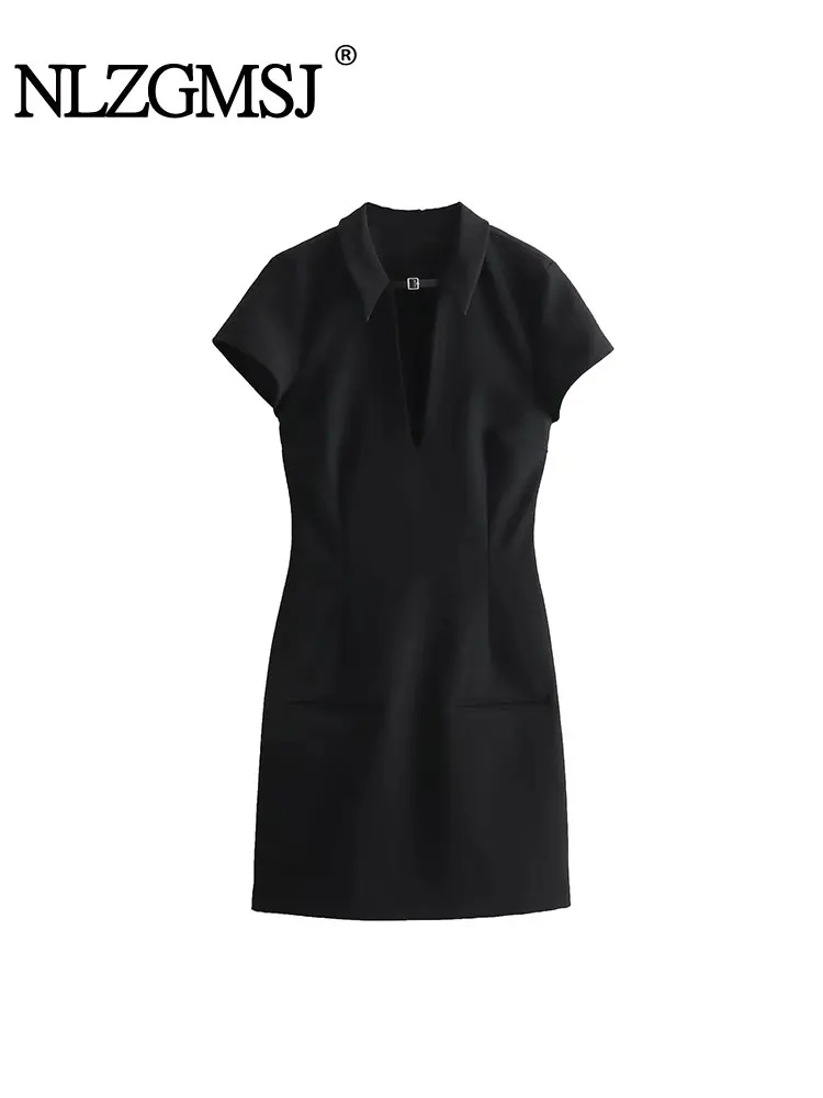 Платье-миди женское на бретельках с отложным воротником и коротким рукавом