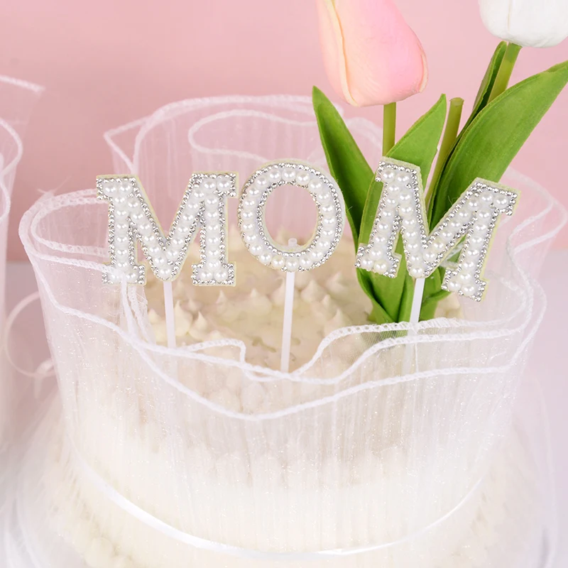 

Artificial Pearl Rhinestone MOM lOVE Cake Toppers Happy Mother's Day Mommy Birthday Party Supplies Baking Cake Decoration