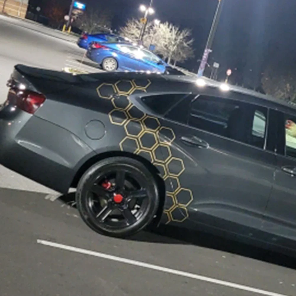 Фото Автомобильная креативная сотовая наклейка в открытом стиле, автографическая виниловая наклейка, тюнинг, боковая наклейка автомобиля для Audi BMW Hyundai Ford Jeep Fiat №4