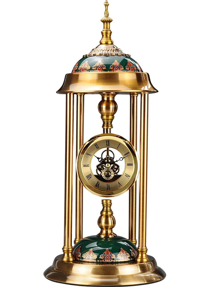 

YY European-Style Retro Clock Seat Clock Living Room Large Desk Clock American Mute