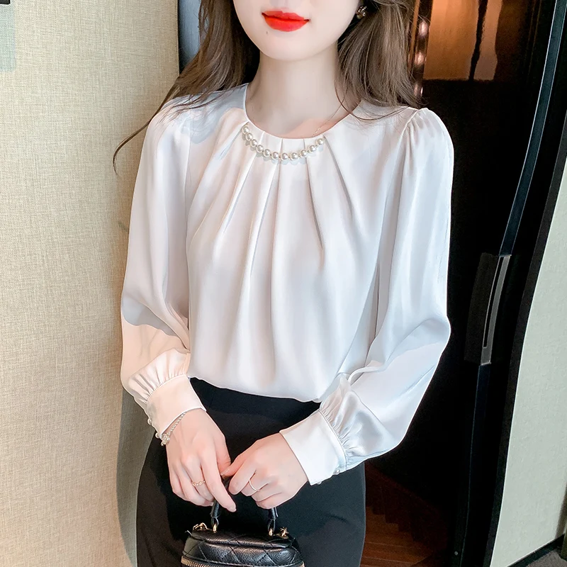 Новая женская блузка с круглым вырезом и бисером белая длинным рукавом рубашка