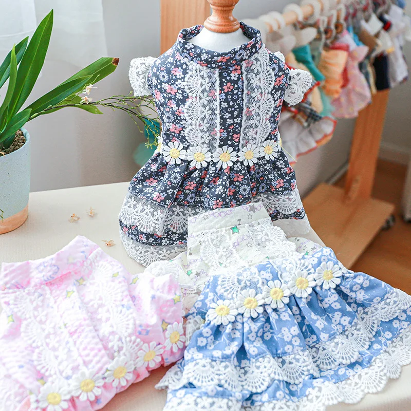 

Pet Dog Floral Dress Good-looking Fashion Summer Dog Flower Skirt Breathable Attractive Pet Dress Pet Clothing Supplies Hot 2022