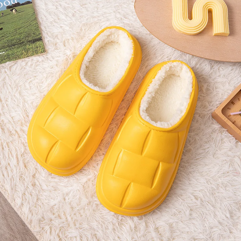 2022 New Autumn And Winter Indoor Home Waterproof And Non-Slip Outdoor Solid Color Soft Thick Sole Comfortable Plush Men's Shoes