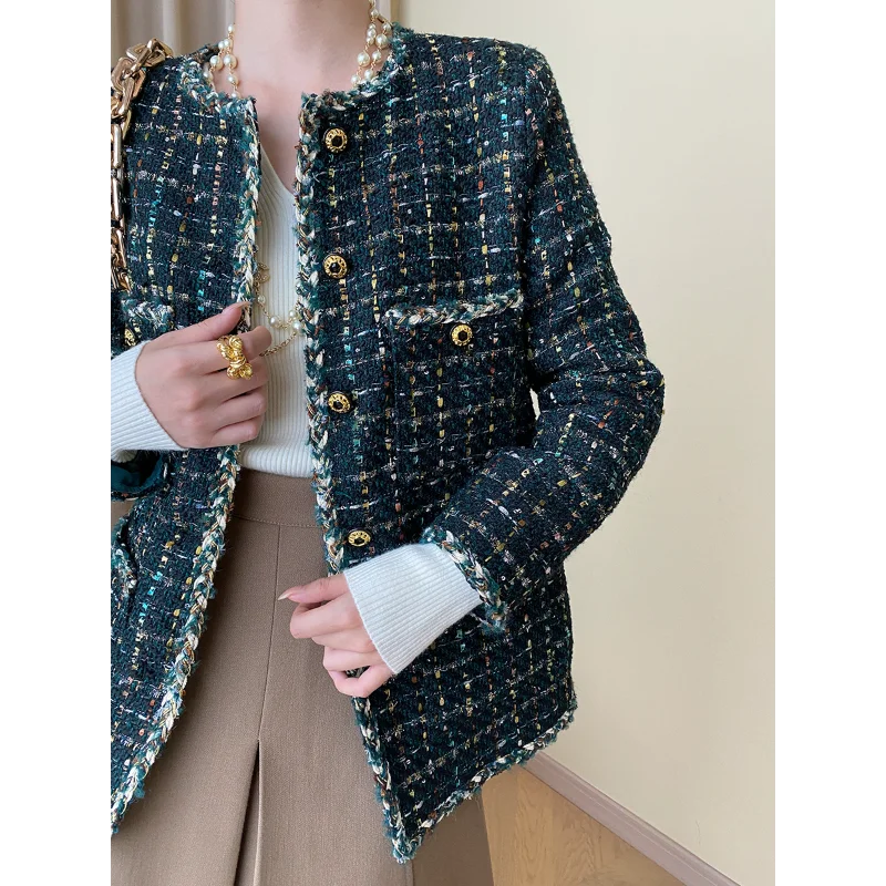 Рисунок 3 - Женское твидовое пальто в винтажном стиле