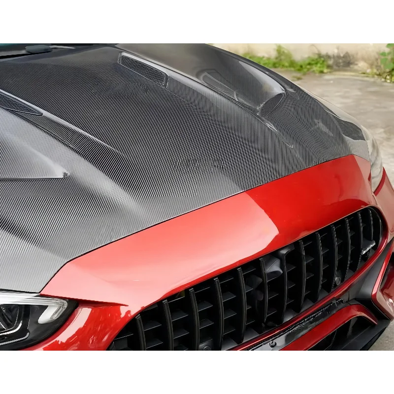 Фото Карбоновый капот (черный) с креплением на винтах, подходит для W206 GT, детали для внешнего тюнинга №3