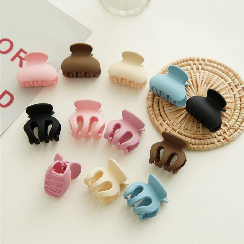 

2pcs Frosted Hair Clip Hair Styling Accessories Small Hair Claws Solid Color Accessories Multi-colored Stylish Mini Cute Clamp