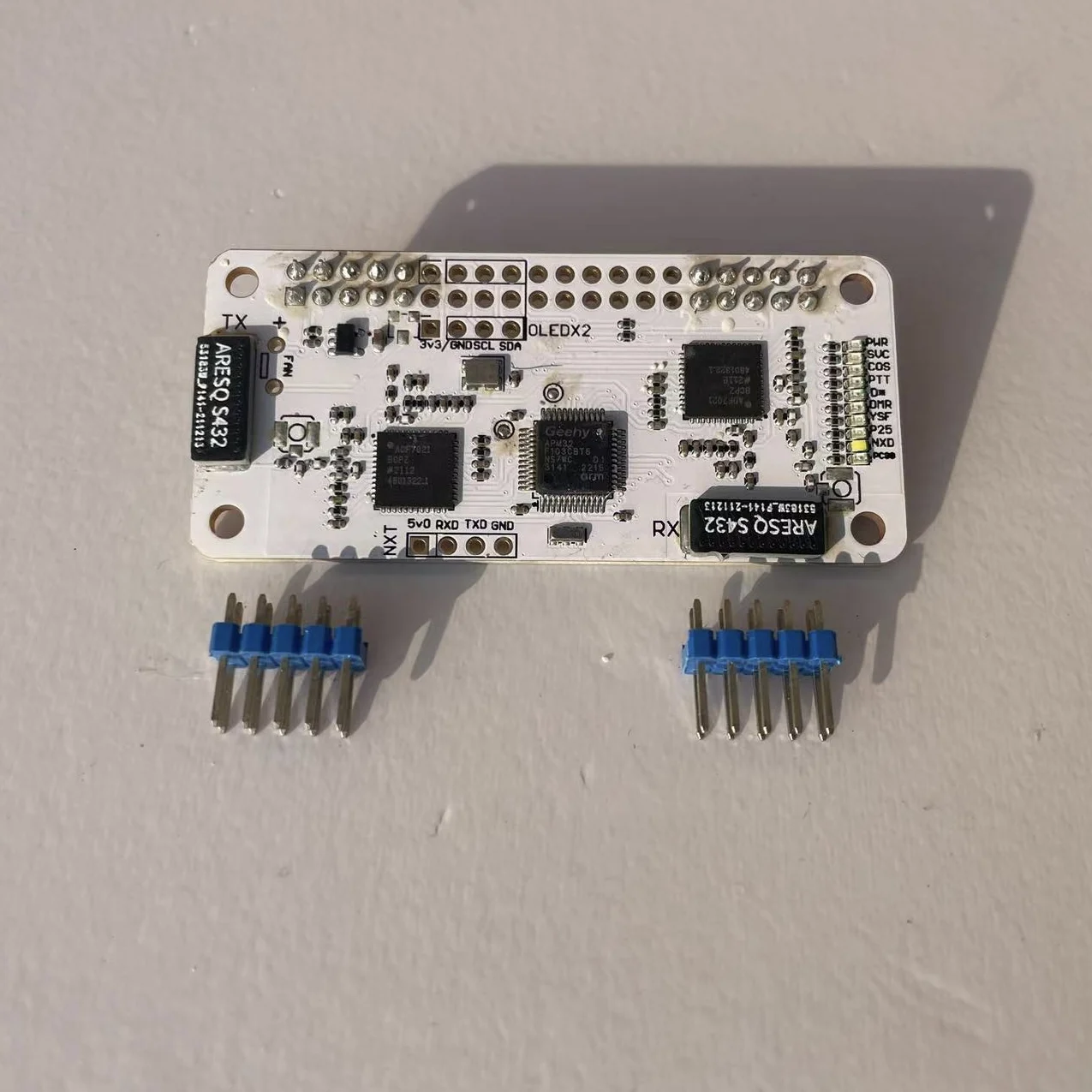 

Дуплексная плата точки доступа MMDVM UHF VHF Встроенная антенна поддержка P25 DMR YSF для Raspberry Pi Zero W 0W 2W 3B + 4B 4B +