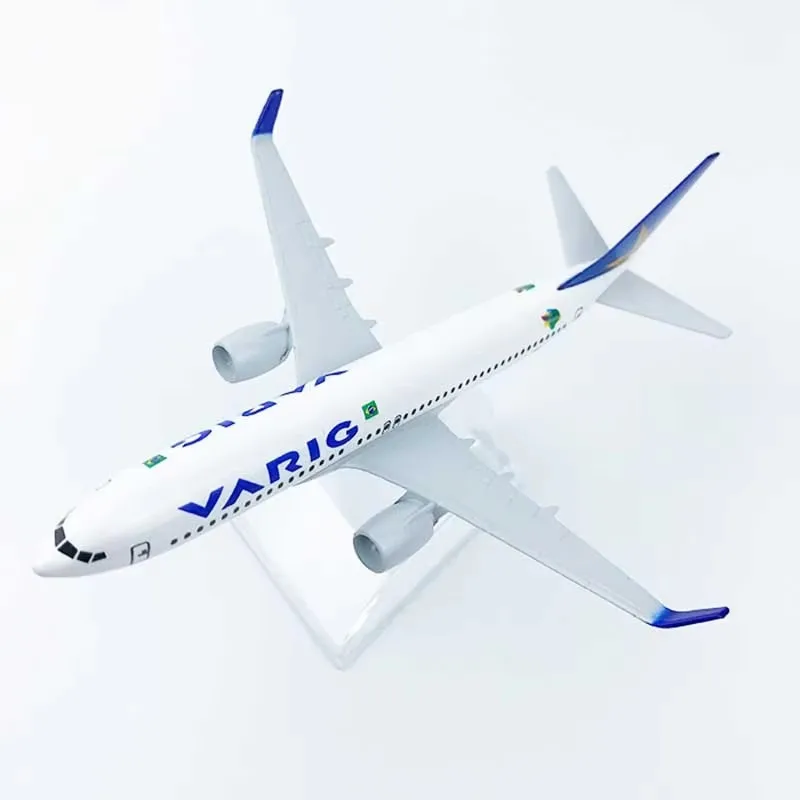 Масштаб 1/400 737 модель самолета из сплава 16 см B737 Бразилия Varig Airlines с подставкой