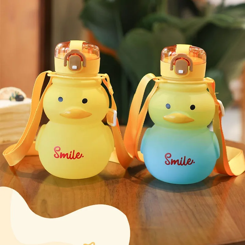 650ML Cute Duck Gradient Color Baby Feeding Cup with Straw Children Learn Feeding Drinking Bottle Kids Training Drink