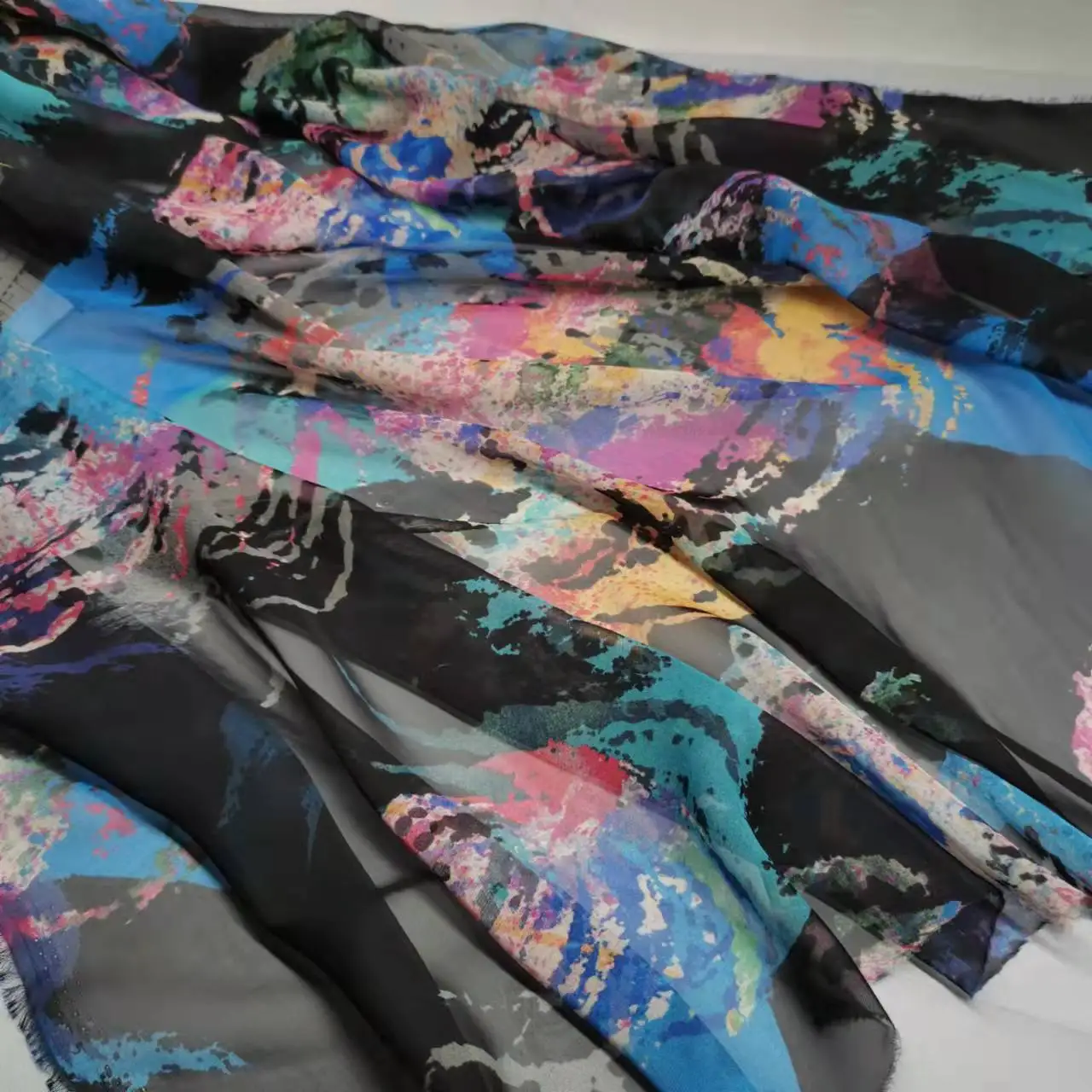 

Big Deal 5 Yards On Sale Chiffon Fabric Flowing 30D Thin Digital Print Costume Material DIY Stage Cosplay