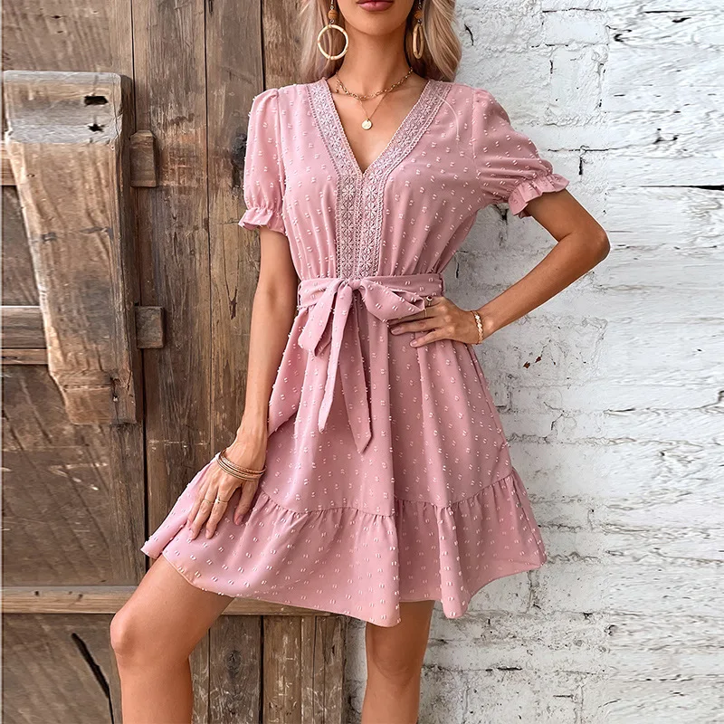 

Europe and America 2023 Women's Fashion Popular Summer V-neck Lantern Sleeve Wave Dotted Waist Women's Dress