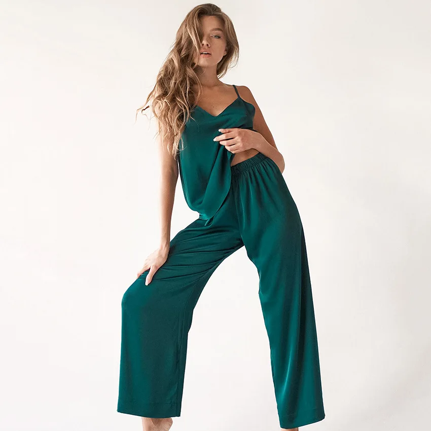 

Women's Summer Silk Like Pajama Set Solid V Neck Sexy Ladies Sleeveless Sleepwear 2 Pcs with Pant Satin Pyjama Suit for Female