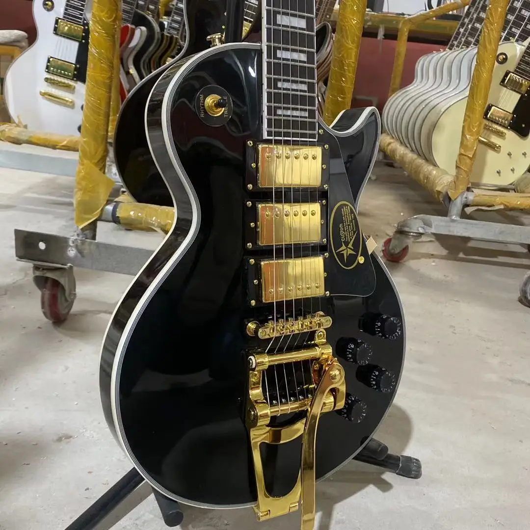 Пользовательская электрическая гитара черный цвет корпус красного дерева гриф