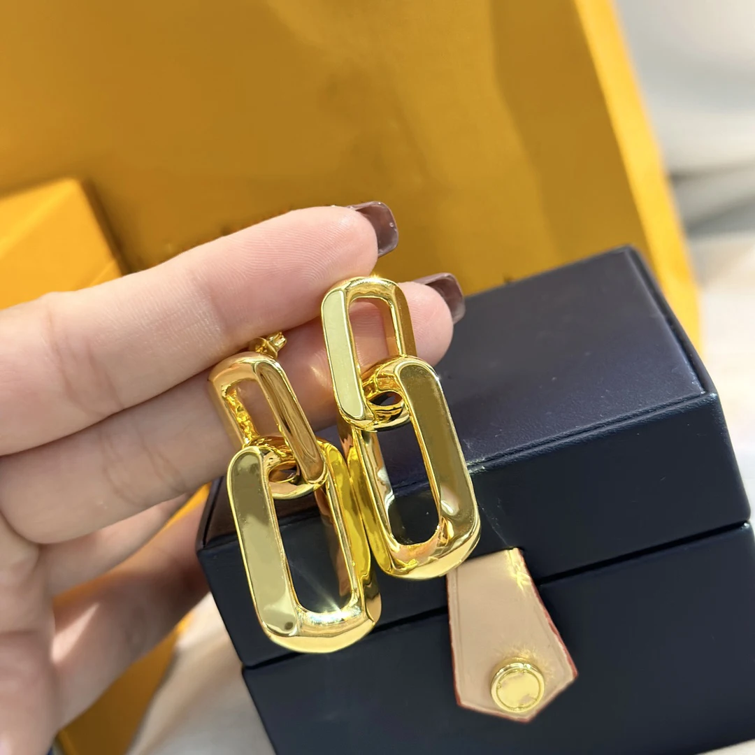 

LW earring for woman designer T0P quality Gold plated 18K fashion jewelry classic brand designer style anniversary gift 018