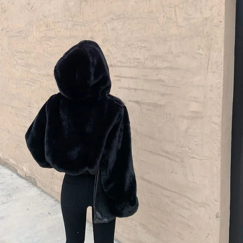 2022 New Winter Women's Lamb Wool Thick Coat Fashion Women's Short Thick Coat Solid Color Women's Temperament Wool Coat