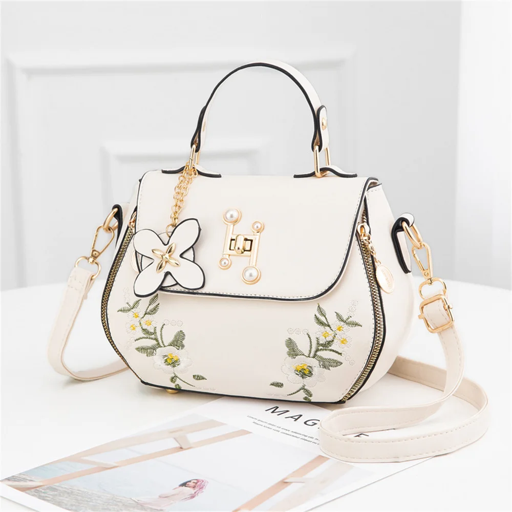 Купи Women's Tote Bags Luxury Shoulder Messenger Bag Leather Crossbody for Women Embroidery Ladies Handbags Pendant Messenger Bag за 1,129 рублей в магазине AliExpress