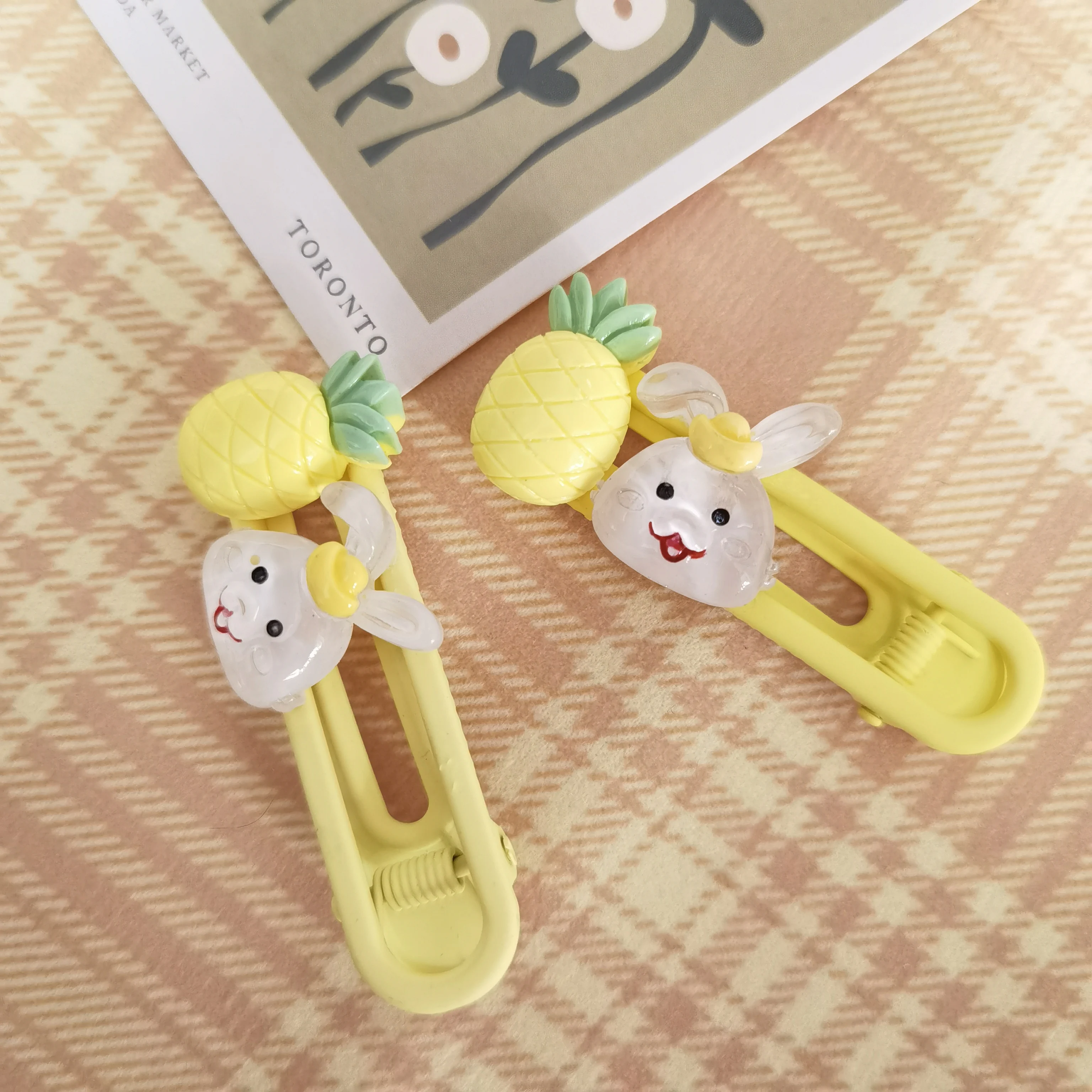 

2Pcs Cartoon Sweet Pineapple Animal Rabbit Hairpins For Girls Headwear Lovely Hair Clips Barrettes Kids Fashion Hair Accessories