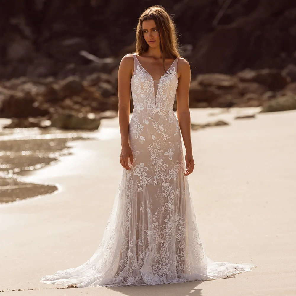 

Deep V-neck Wedding Dresses Beach Sleeveless Lace Appliques Tulle Floor Length Vestido De Novia Mermaid Backless Bridal Gowns