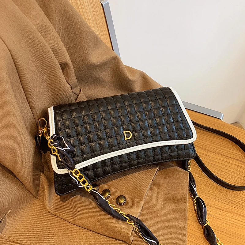 

2023 New High-quality PU Leather Women's Designer Handbag Lattice Rivet Square Underarm Bag Luxury Brand Shoulder Messenger Bag