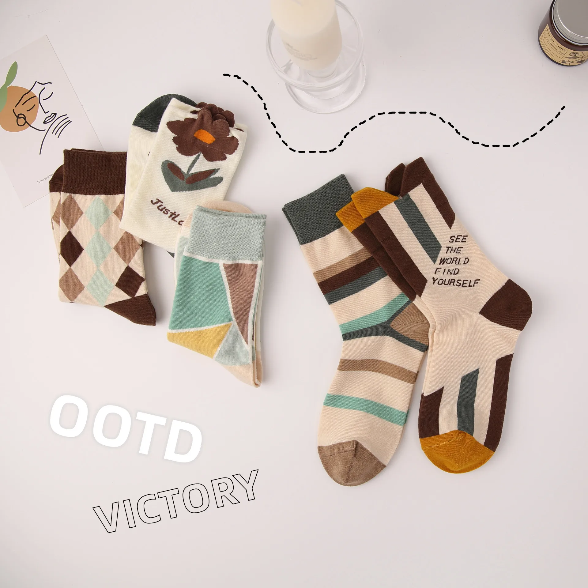 

Spring and Autumn Creative Stripe Medium Tube Socks Coffee Color Lingge Women's Cotton Socks College Style Medium Tube Socks