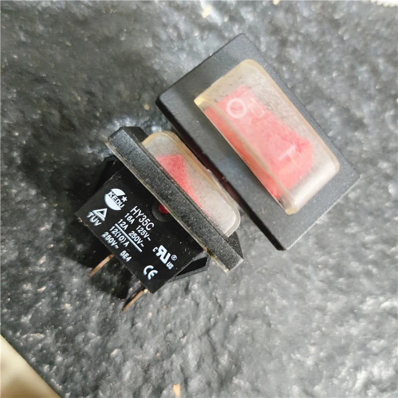 Переключатель HY35C 125/250V 16/12A