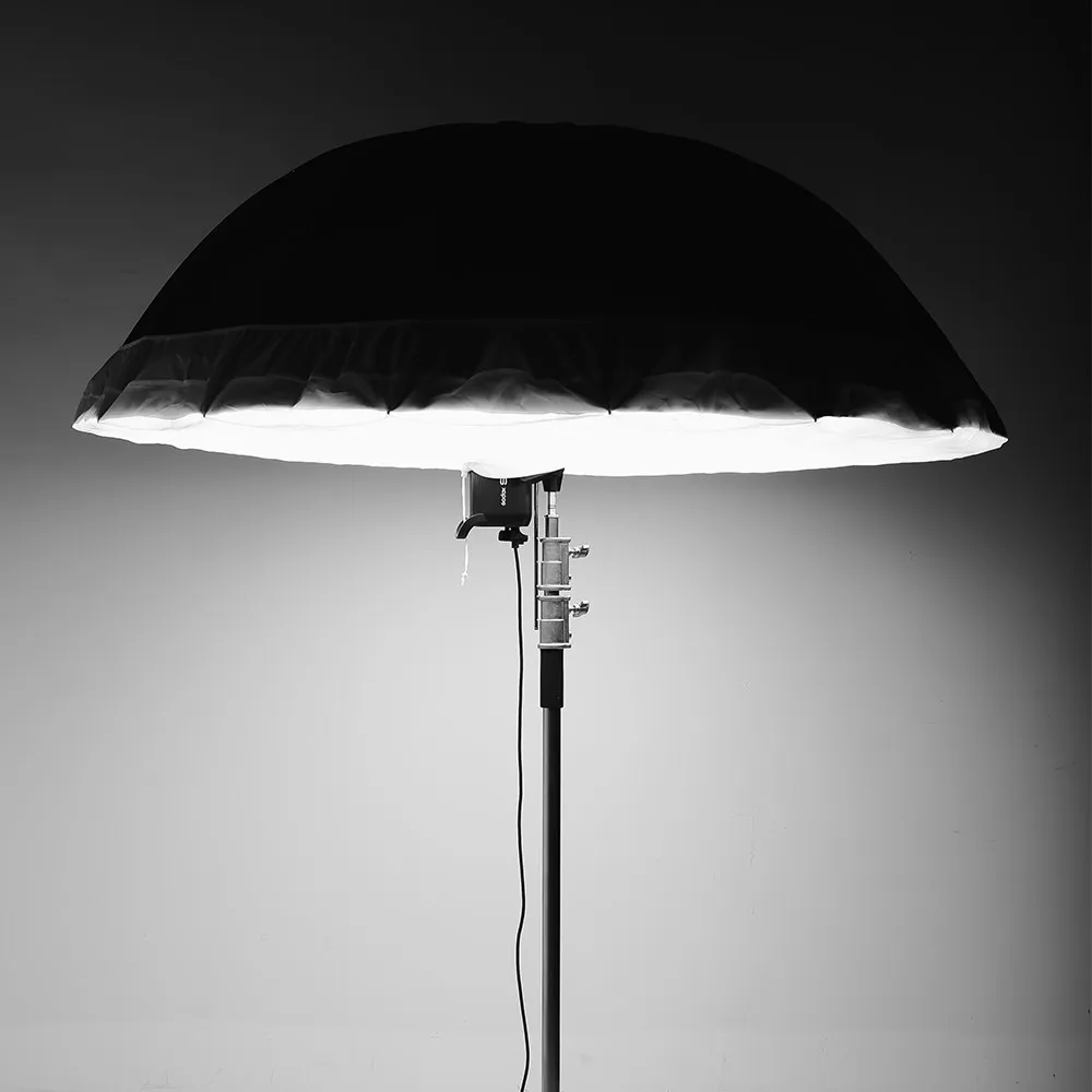 Фото Зонт-рефлектор Godox 70 дюймов (178 см) черно-белый для студийного освещения с большим рассеивателем №5