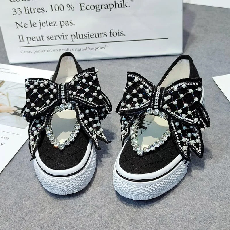 Spring New Summer Women Canvas Flats Fashion Girl Black Vulcanized Sneakers Pearl Beaded Butterfly Casual Shoes