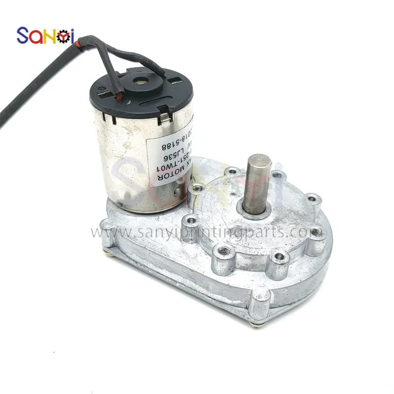 Двигатель CYPLAX высшего качества 24 В постоянного тока.CAZ60-251-TW01 DC24V LJ536