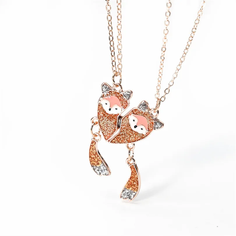 

Cute Magnetic Foxes Necklace for Women Fashion Fox Shaped Animal Stitching Pendant BFF Best Friends Jewelry Girlfriends Gift