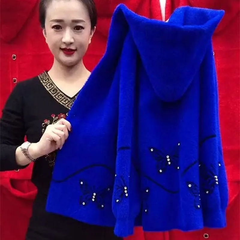 НОВОЕ бархатное пальто среднего возраста для пожилых мам осень-зима утепленный