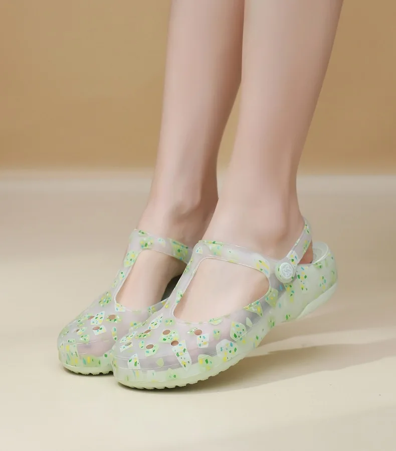 Women Fashion Printed Jelly Shoe Summer Beach Shoe EVA Round Toe platform Non-slip Comfortable Slippers Student Nurse Flip-Flops