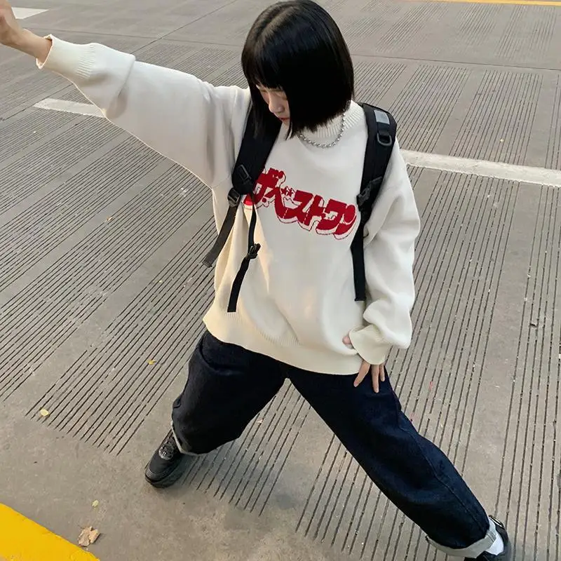 Рисунок 4 - Женский трикотажный свитер в стиле Харадзюку